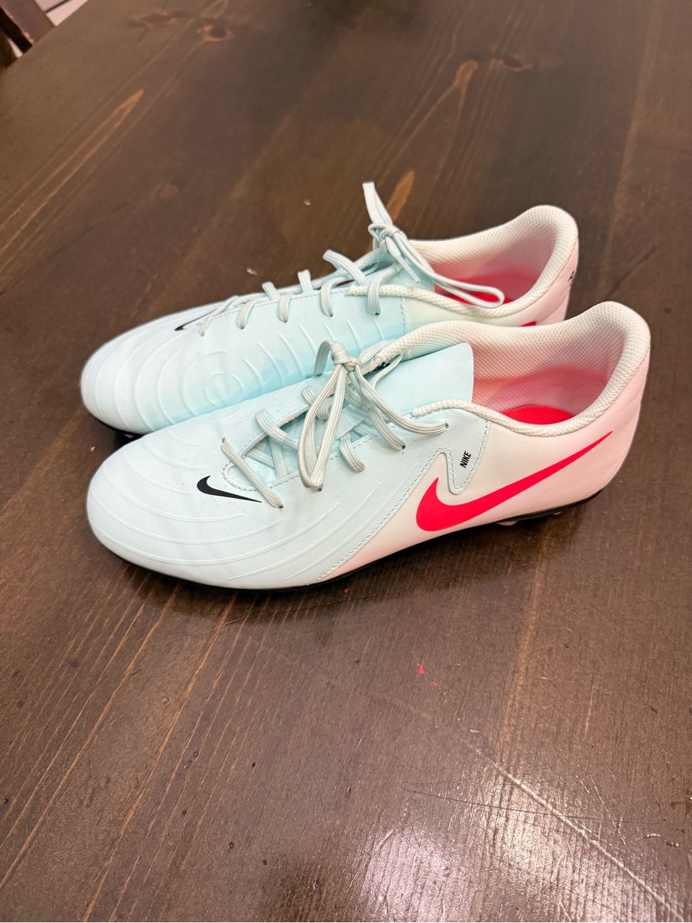 Nike Phantom GX 2 Academy MG